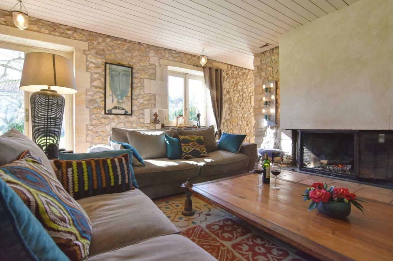 Chambres D'Hotes Domaine De Ginouilhac Le Taillan-Médoc Exteriör bild